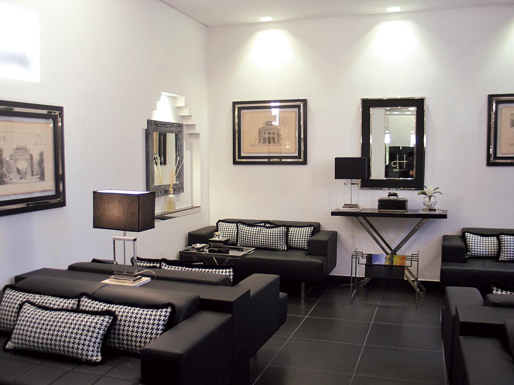 Lhp Hotel Napoleon — Foto 2