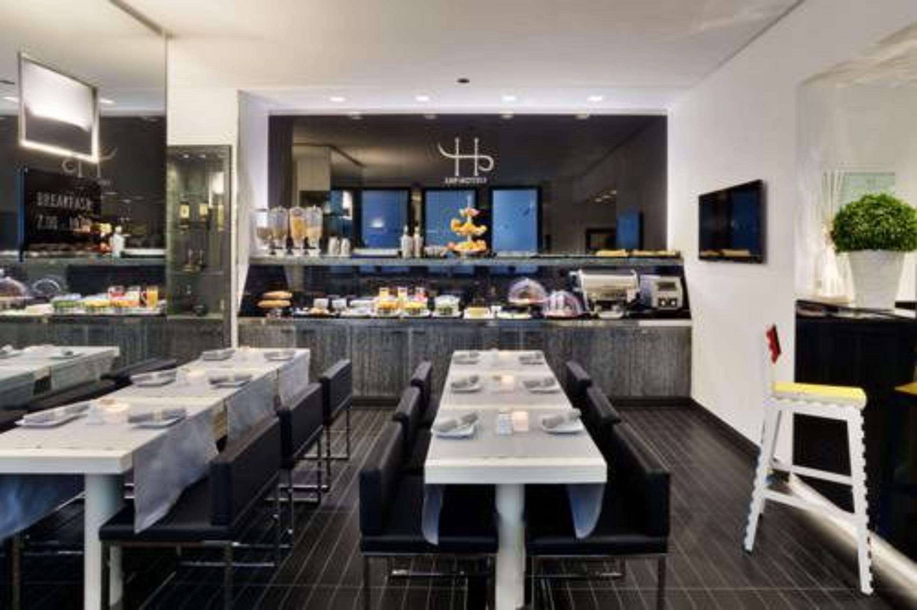 Lhp Hotel Napoleon — Foto 1